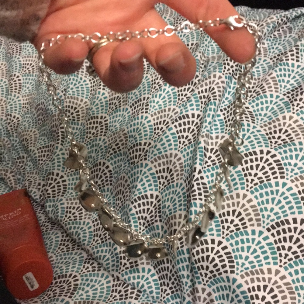 Beautiful statement necklace - Picture 3 of 3